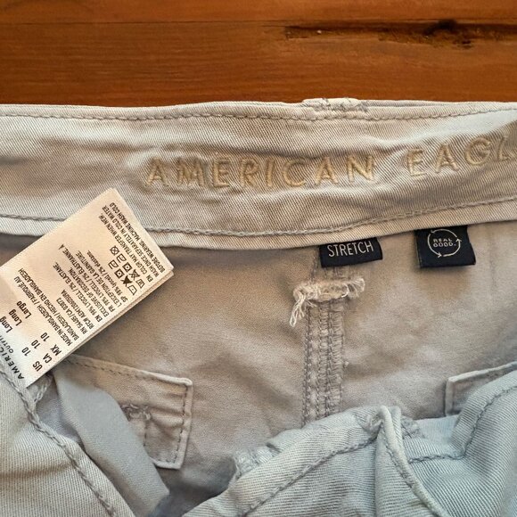 AMERICAN EAGLE SOFT, LOOSE FITTING CARGO PANTS: SIZE 10L - BLUE MIST - LIKE NEW - Picture 5 of 6